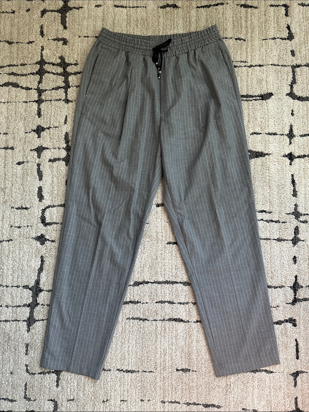 Zara Man Gray Pinstriped Pants, Size S